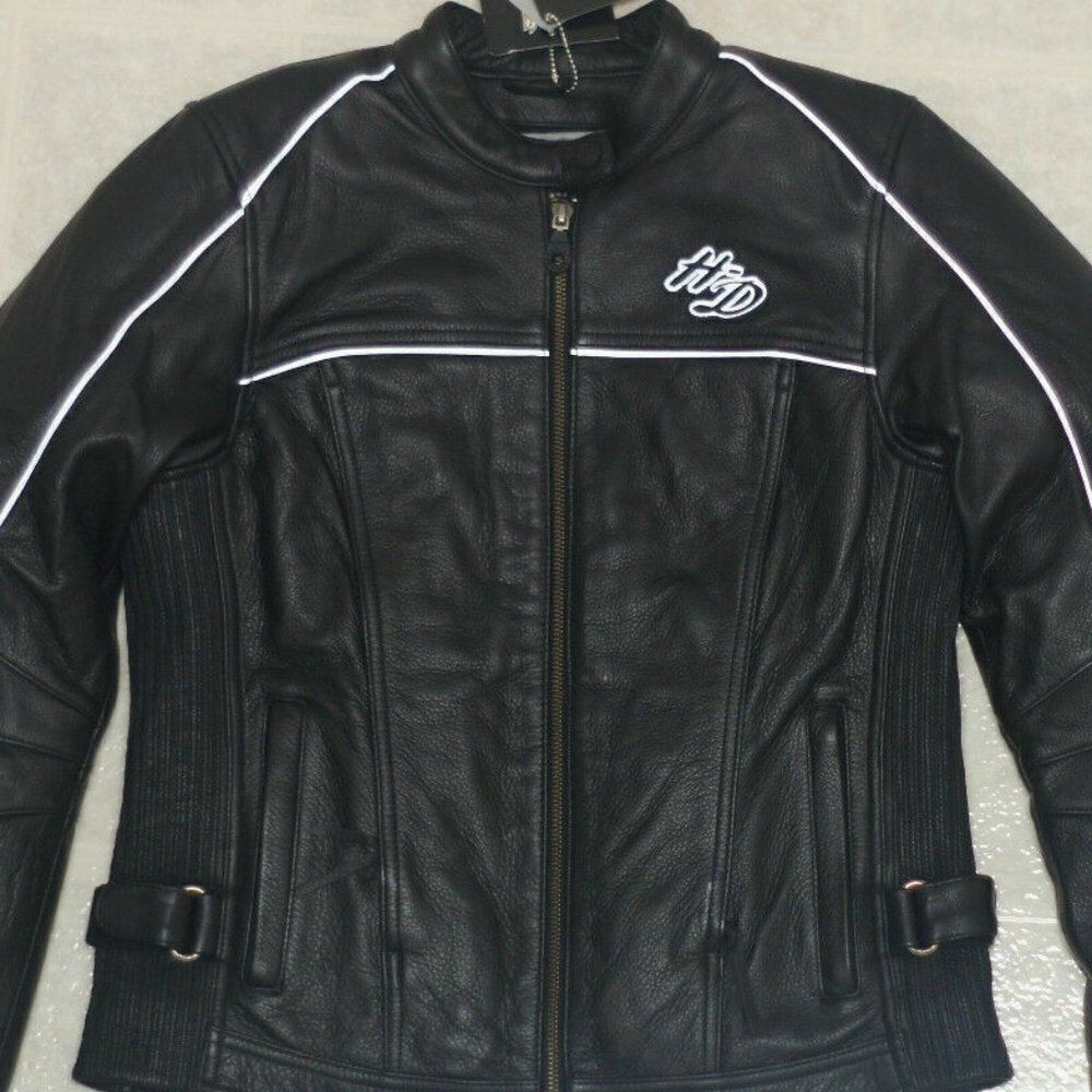 Women’s Harley Davidson Leather Jacket Small like new. - Picture 2 of 9